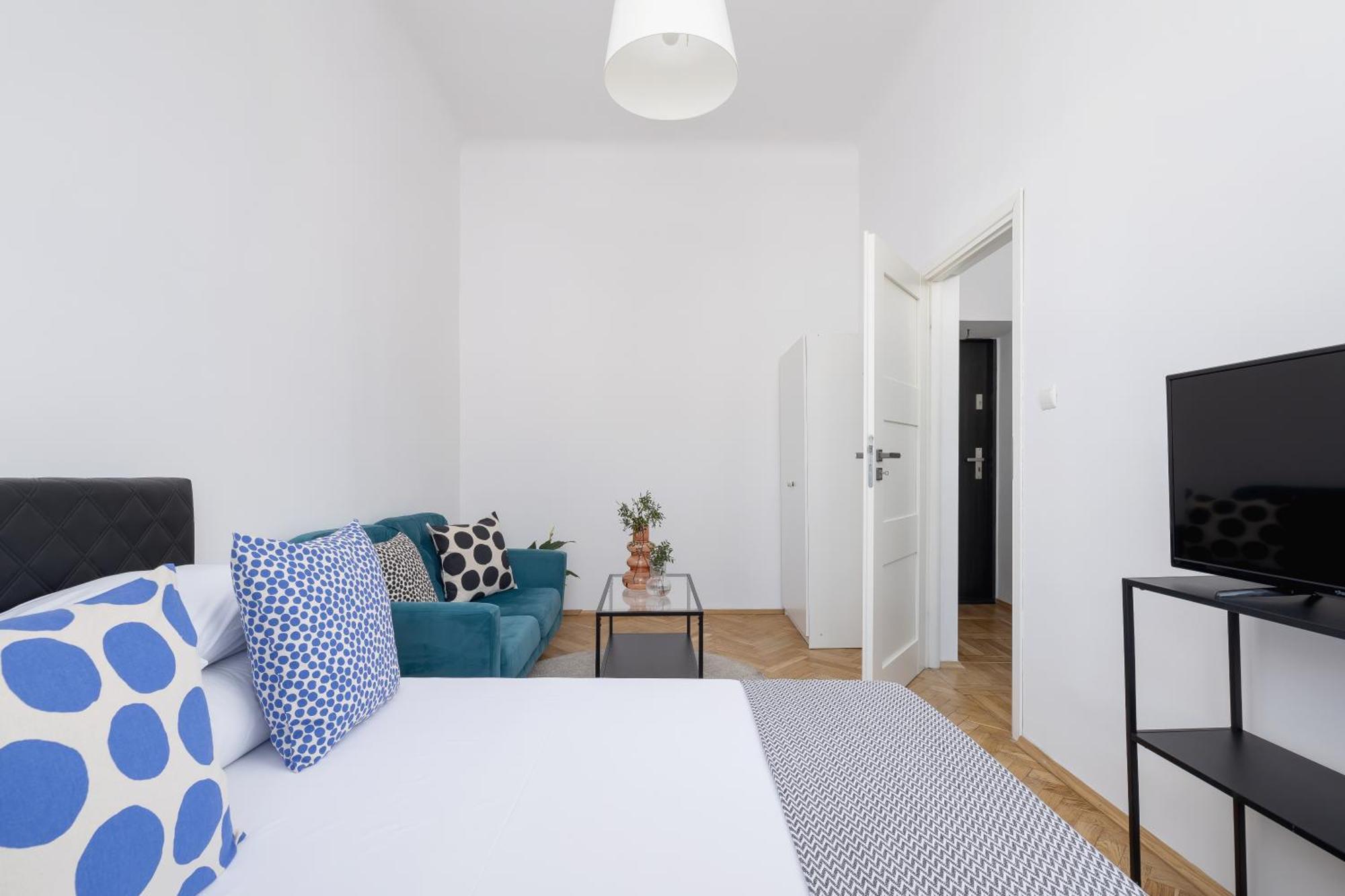 1-Bedroom Apartment - 65 Dluga Street Krakow Exterior photo